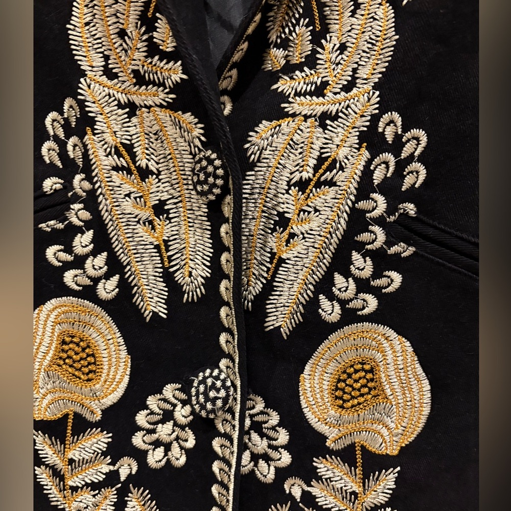 PAPARAZZI BY BIZ Jacket Black Twill  Floral Embroidered Boho Coat M W/Pockets - Picture 3 of 8